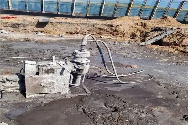 灵石水泡基础注浆加固